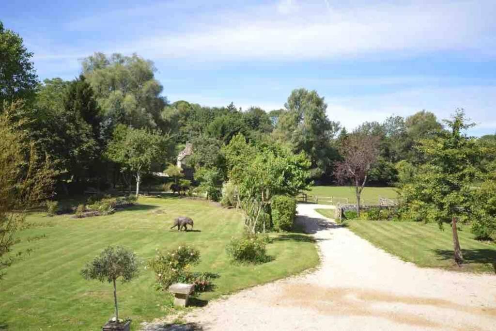 The Old Manor Coach House Appartement Cirencester Buitenkant foto